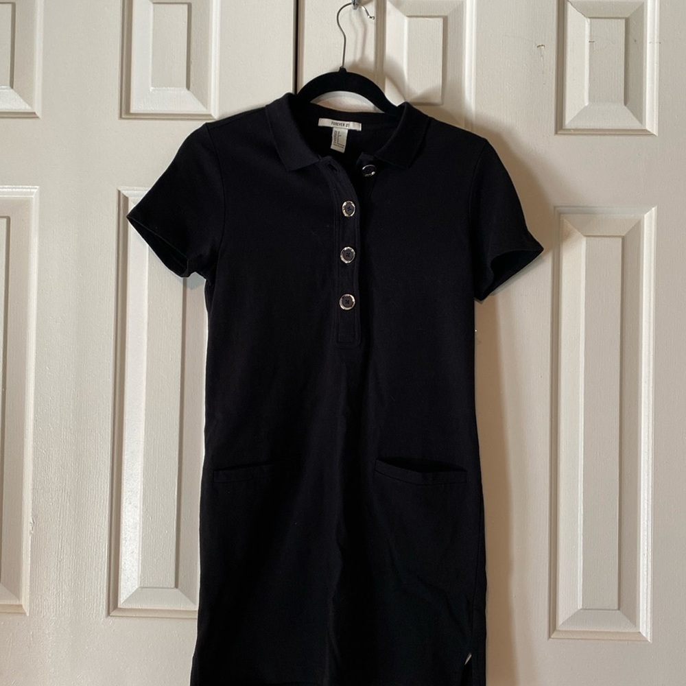 NWT Forever21 Black Collared T-Shirt Dress Size Small